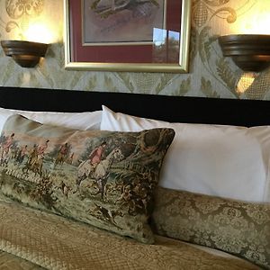 The Flying Trout Boutique Lodge